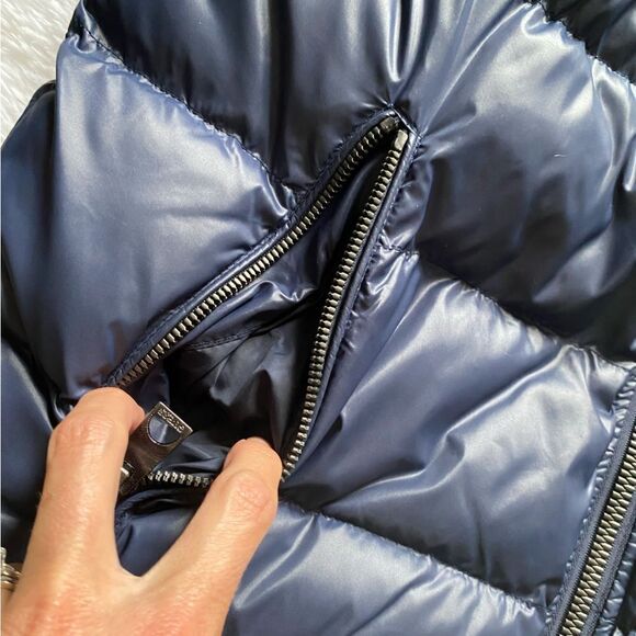 Guess Puffer Coat Bubble Puffy Jacket Blue Detachable Hood Womens Size Small - Picture 10 of 16